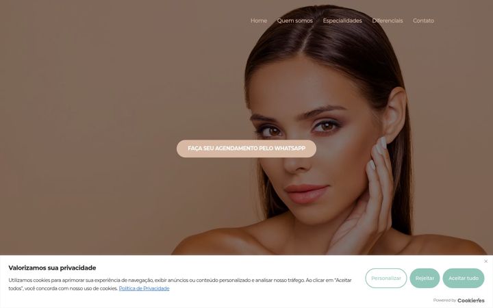 Screenshot of clinicaduoessence.com.br