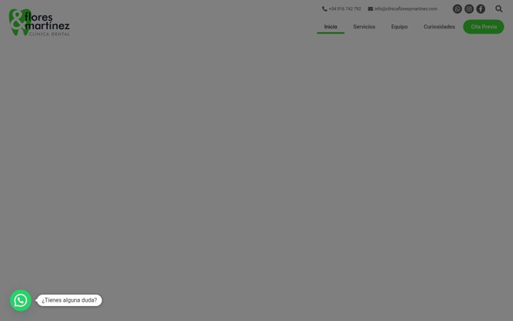 Screenshot of clinicafloresymartinez.com
