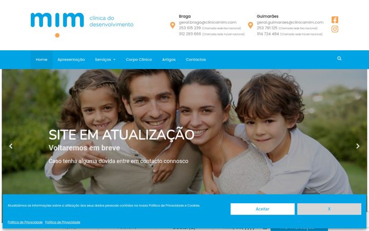 Screenshot of clinicamim.com