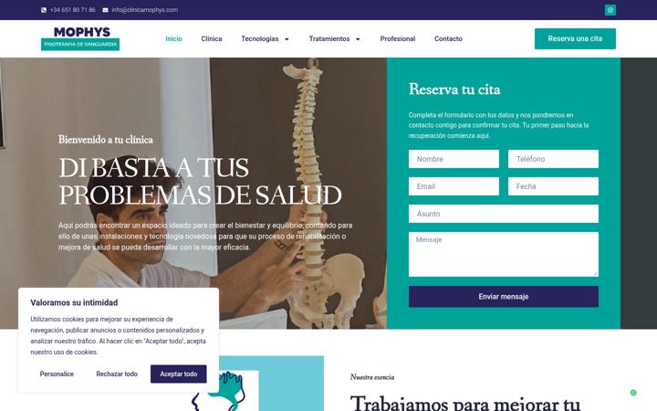 Screenshot of clinicamophys.com
