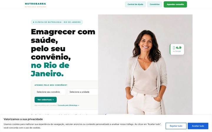 Skjámynd af clinicanutrobarra.com.br