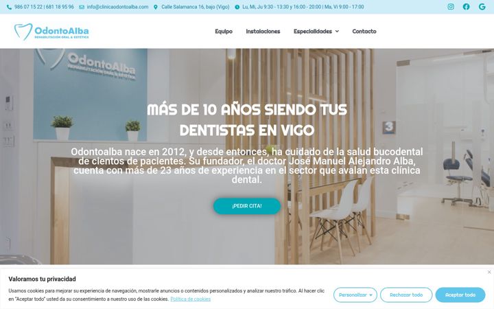 Screenshot of clinicaodontoalba.com