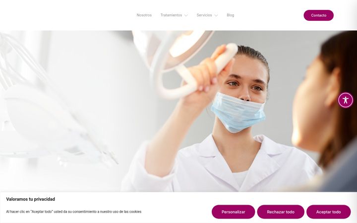 Screenshot of clinicasilvestreripoll.com