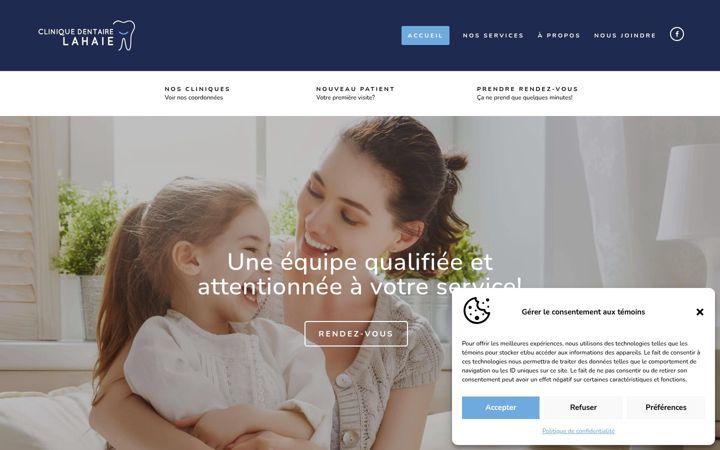 Screenshot of cliniquedentairelahaie.com