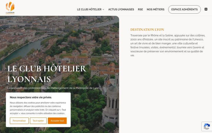 Ekrānuzņēmums no club-hotelier-lyonnais.fr