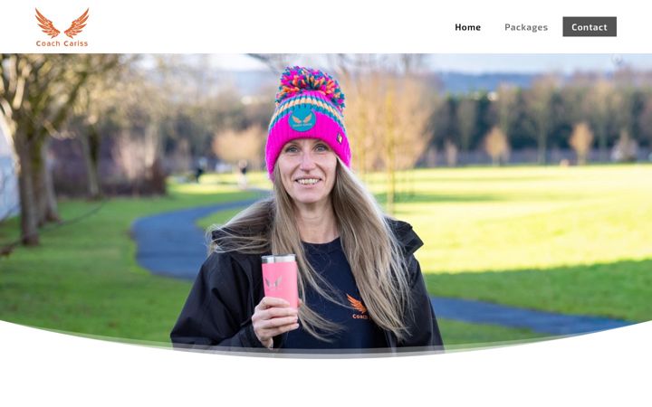 Screenshot of coachcariss.co.uk