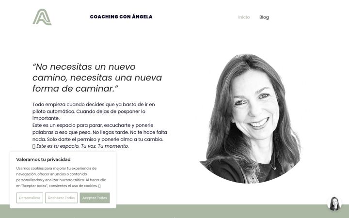 Screenshot of coachingconangela.com