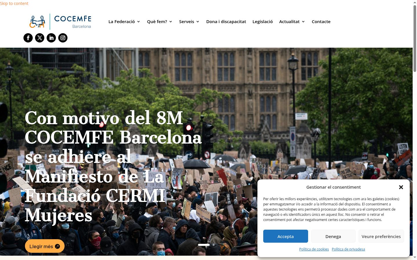 Captura de ecrã do banner de consentimento apresentado antes de qualquer interação