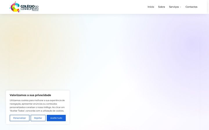 Screenshot of colegiodoconhecimento.com