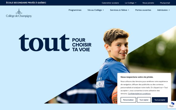 Screenshot of collegedechampigny.com