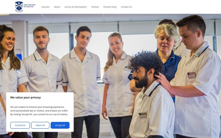 Screenshot von collegeofhealth.uk