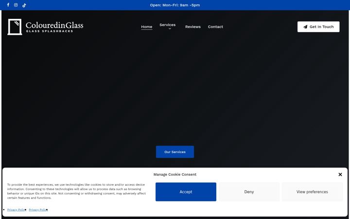 Screenshot of colouredinglass.co.uk