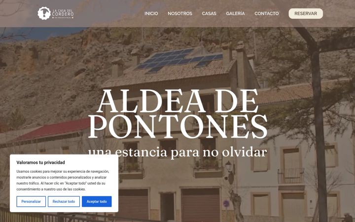 Screenshot of complejolacasadelcordero.es