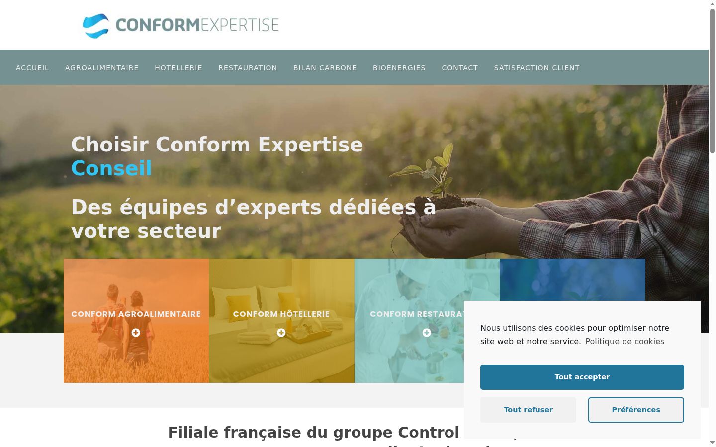 Screenshot of the consent banner shown before any interaction