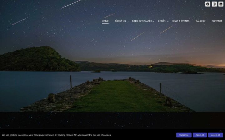 Zrzut ekranu connemaradarkskies.ie