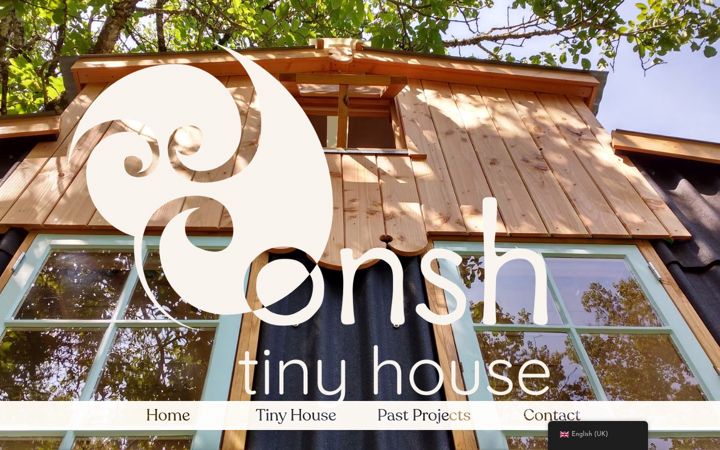 Screenshot of conshtinyhouse.com