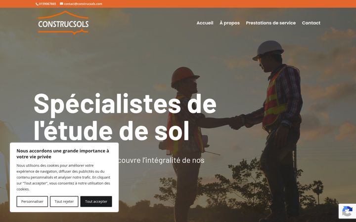Screenshot of construcsols.com