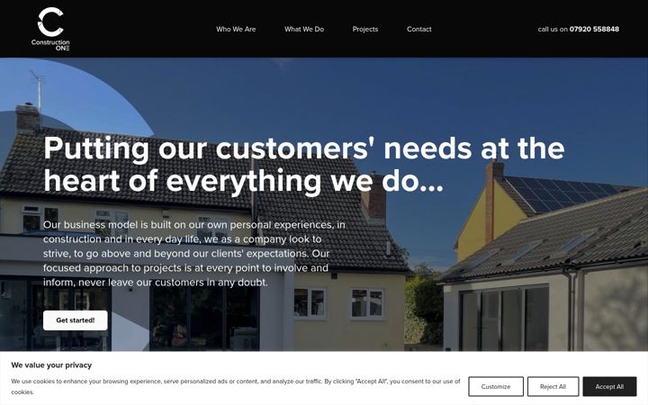 Screenshot of constructionone.co.uk