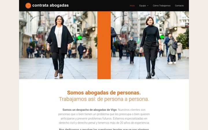 Screenshot of contratabogadas.com