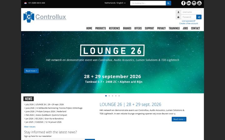 Screenshot of controllux.com