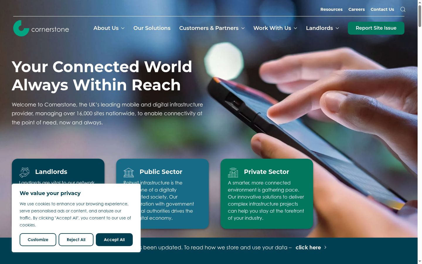 Screenshot of the consent banner shown before any interaction