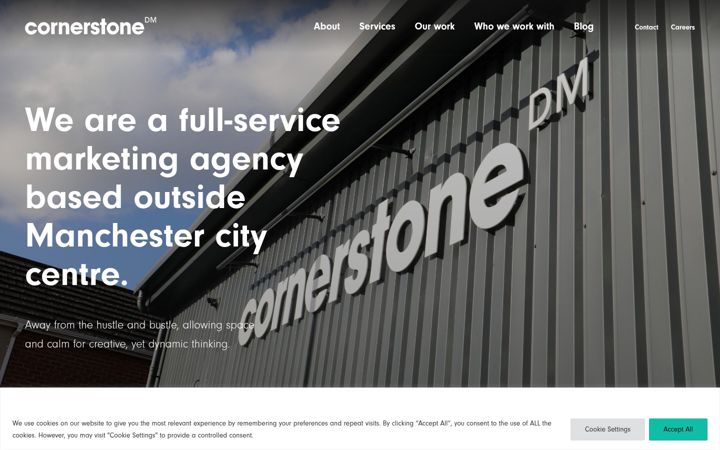Screenshot von cornerstonedm.co.uk
