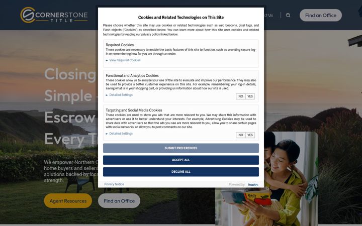 Screenshot of cornerstonetitleco.com