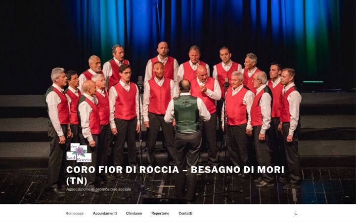 Screenshot of corofiordiroccia.it