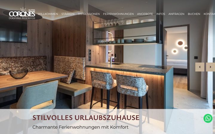Screenshot of coronessuites.com