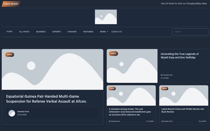 Screenshot of cosmicpalacepro.com