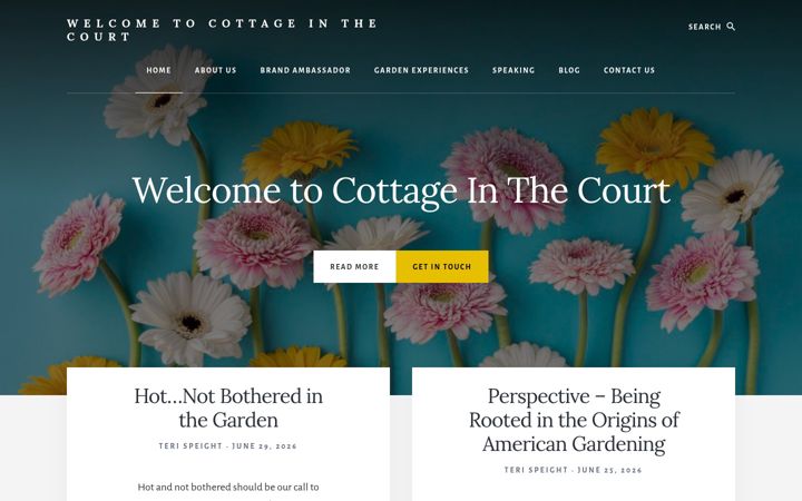 Screenshot of cottageinthecourt.com