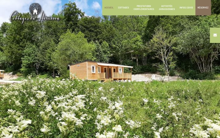 Screenshot of cottages-du-herisson.com