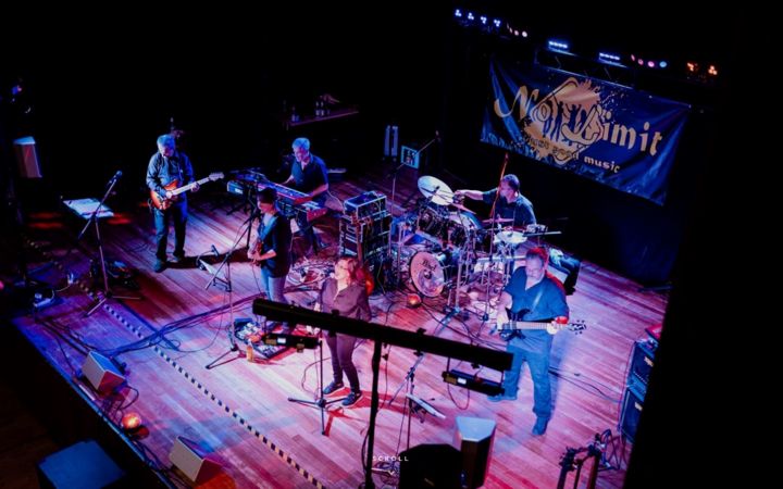 Screenshot of coverband-no-limit.de