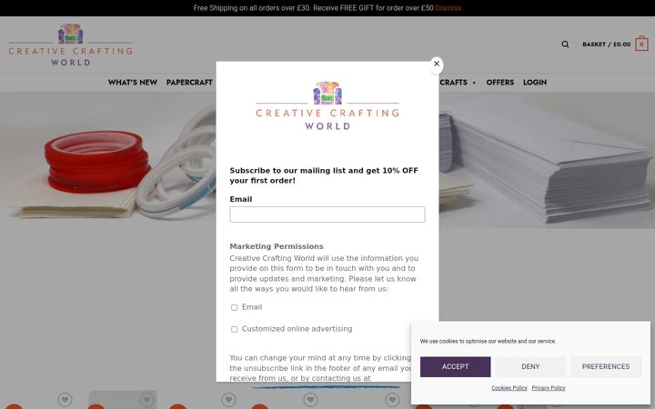Screenshot ta' creativecraftingworld.co.uk
