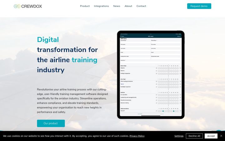 Screenshot of crewdox.com