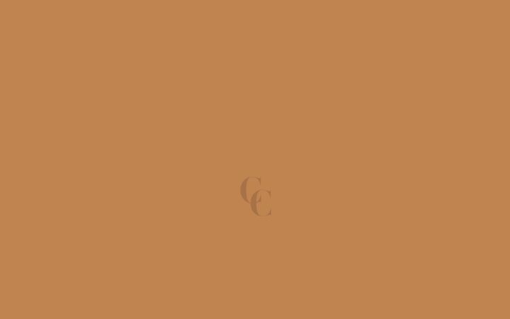 Screenshot of cristinacrespomakeup.com