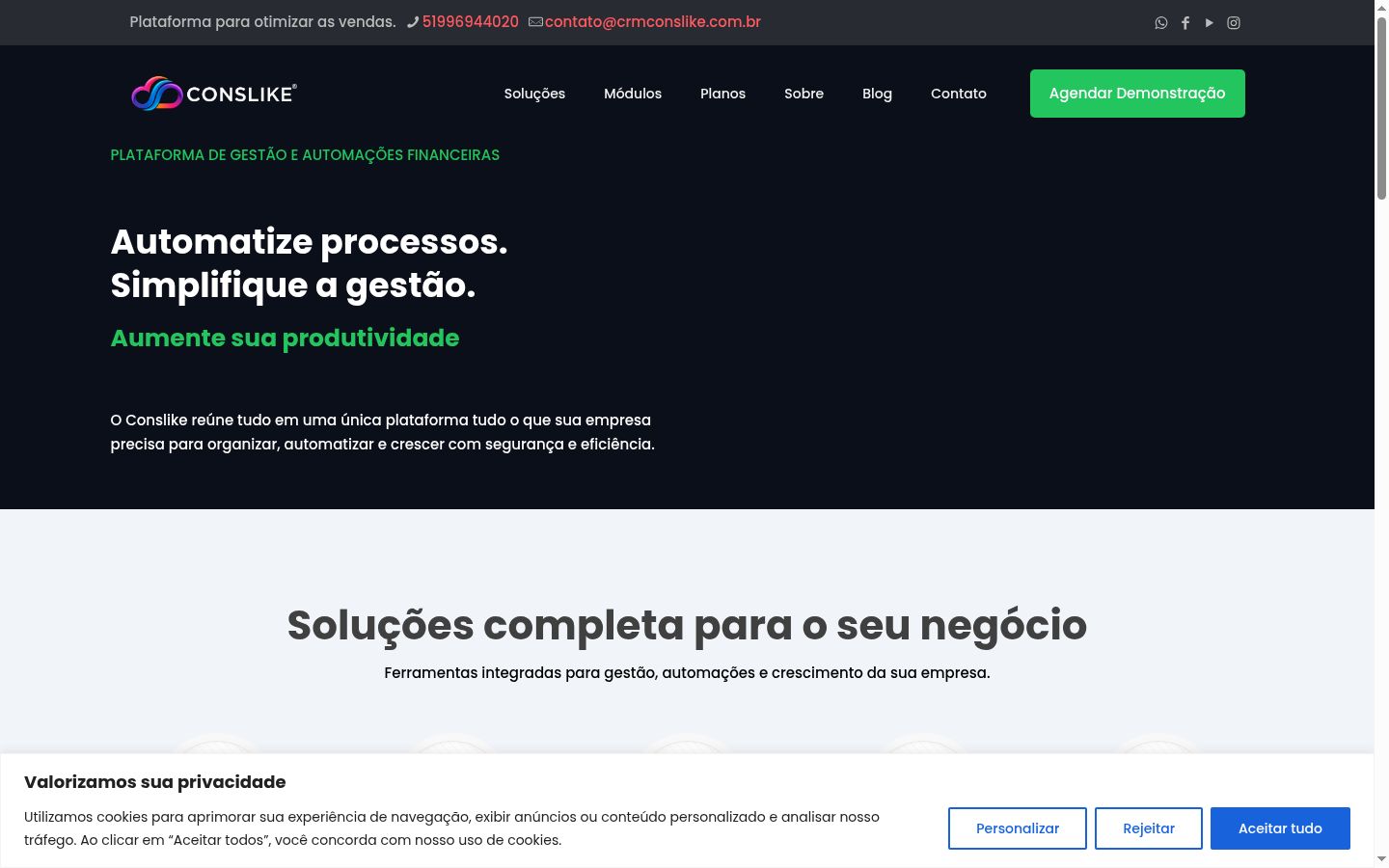Screenshot of the consent banner shown before any interaction