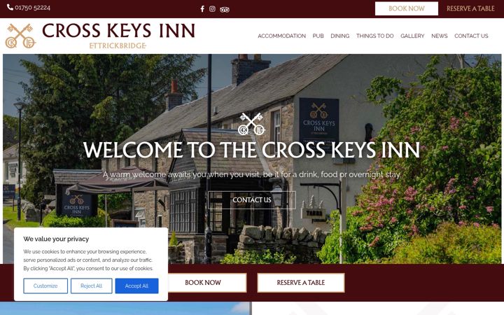 Screenshot of crosskeysinnettrickbridge.com
