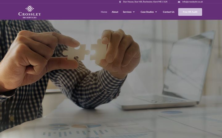 Екранна снимка на crossleyhr.co.uk
