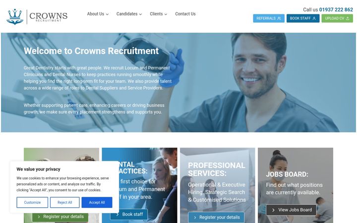 Екранна снимка на crownsrecruitment.co.uk