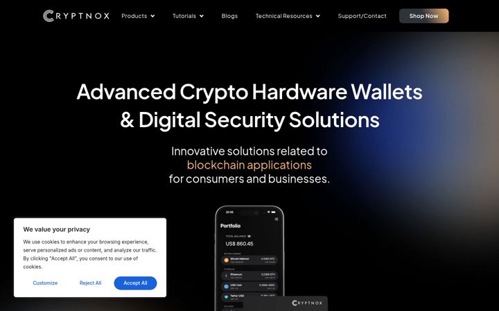 Screenshot of cryptnox.com