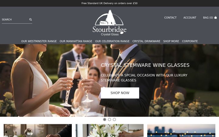 Screenshot of crystalglasscentre.co.uk