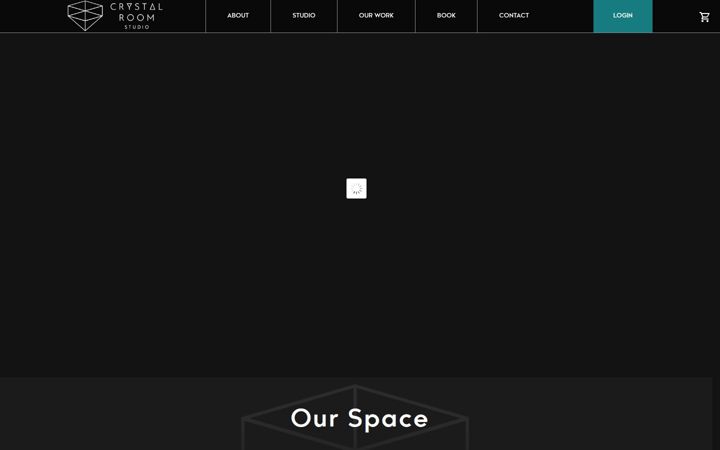 Screenshot of crystalroom.studio