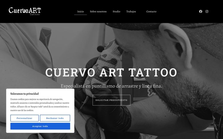 Screenshot of cuervoarttattoo.com
