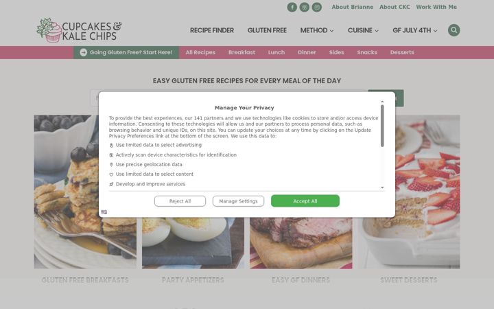 Screenshot of cupcakesandkalechips.com