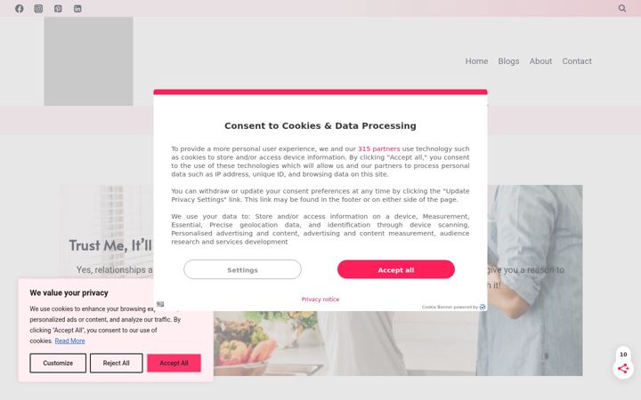 Screenshot of cupidandcuddles.com