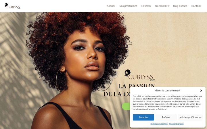 Screenshot of curlyssstudio.fr