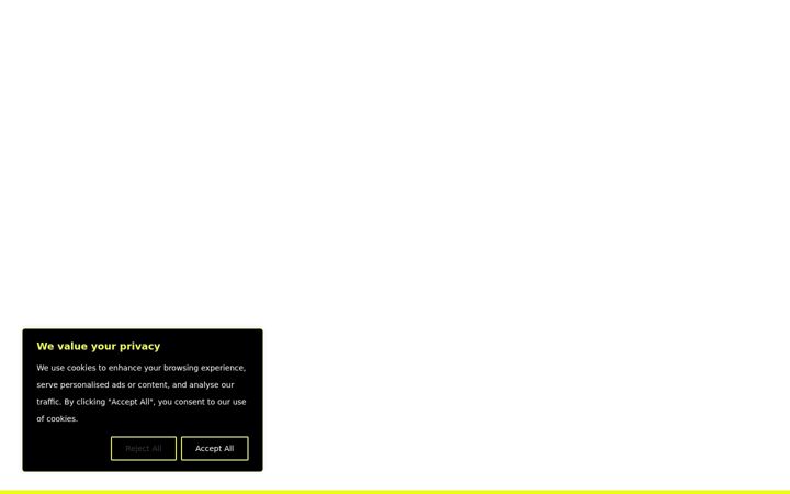 Screenshot of curvrs.com