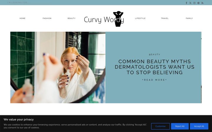 Screenshot of curvywordy.com