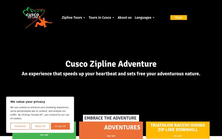 Screenshot of cuscozipline.com